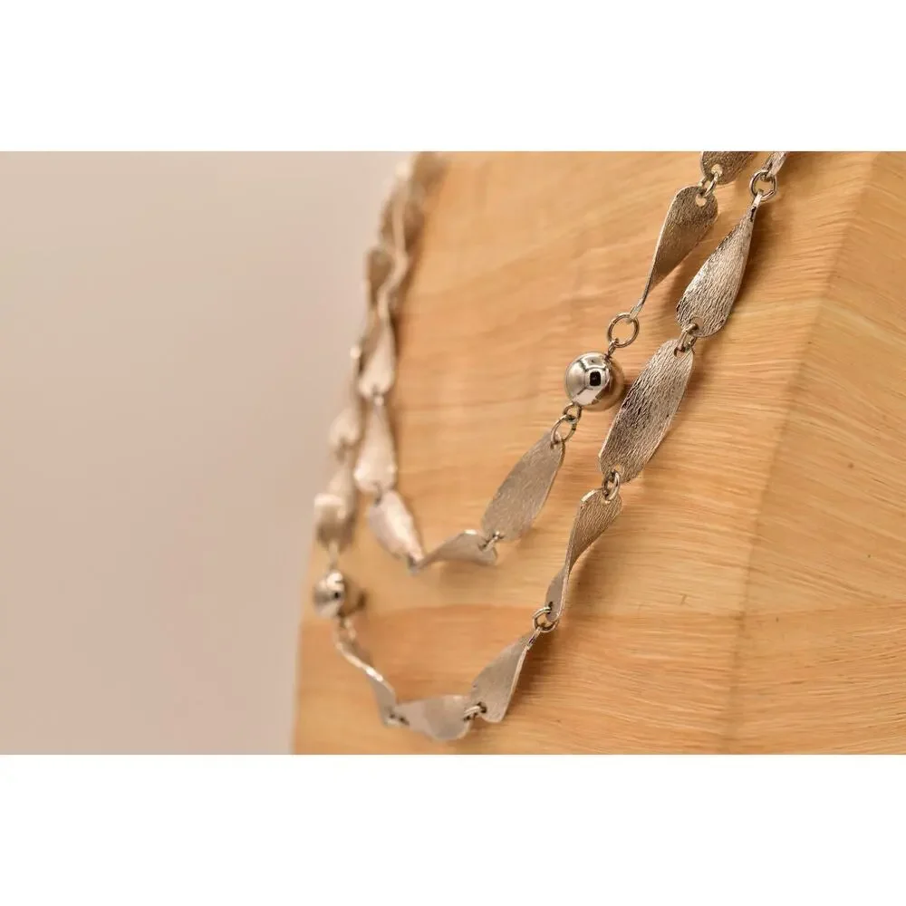 Vintage Linked Necklace Silver Tone Metallic Long Chunky Textured 1980s BinBE
